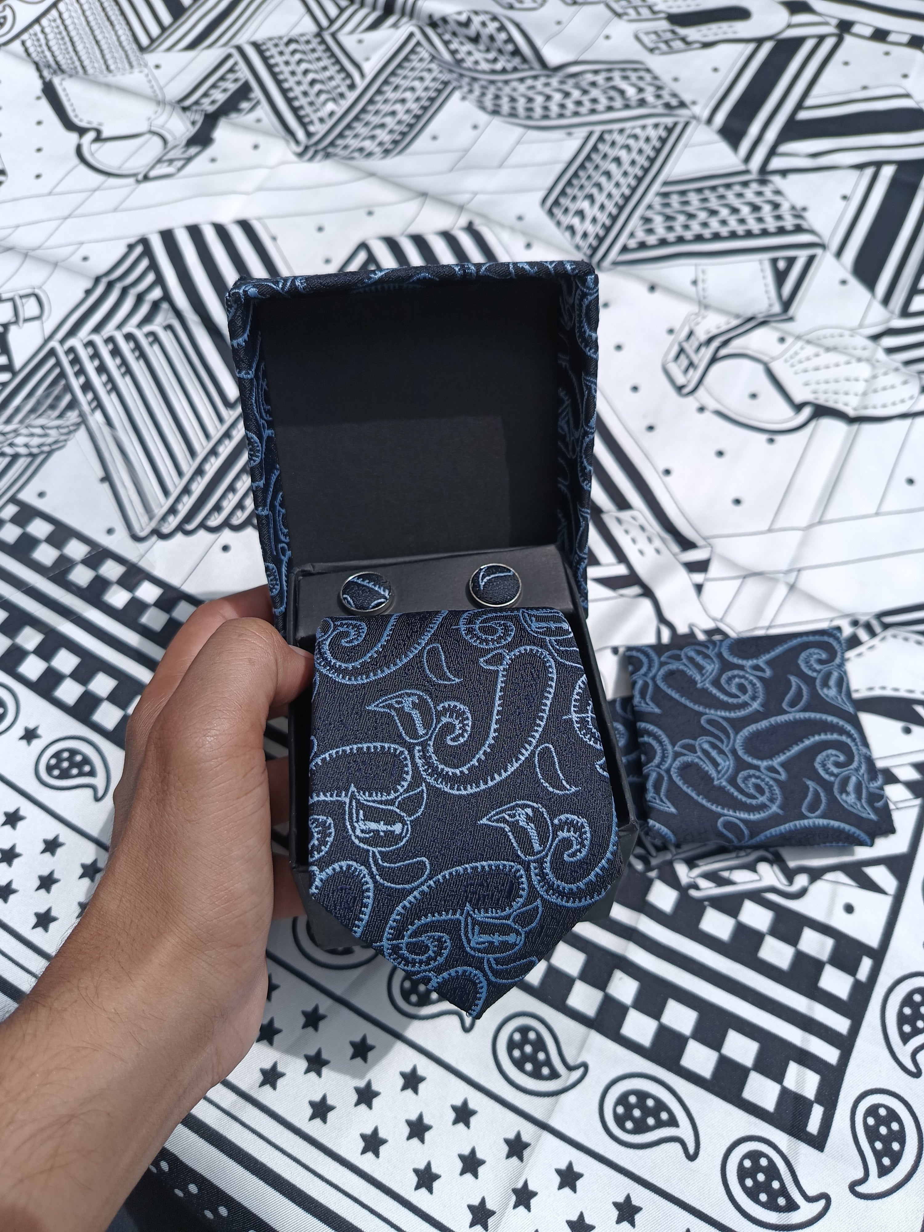 Navy Blue Paisley Tie Set